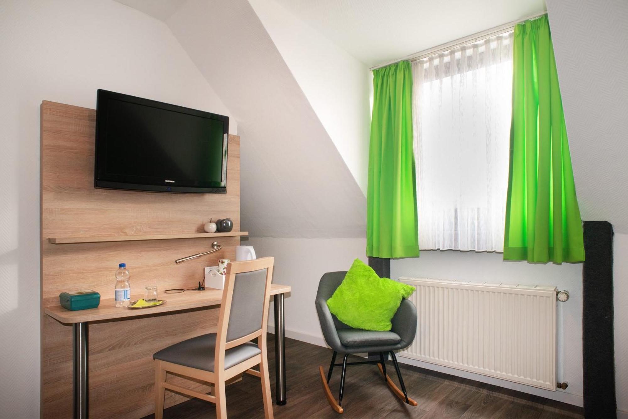 Hotel Garni Haus Schoenberger Heiligenhaus Chambre photo