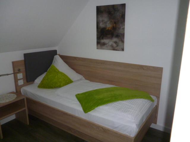 Hotel Garni Haus Schoenberger Heiligenhaus Extérieur photo